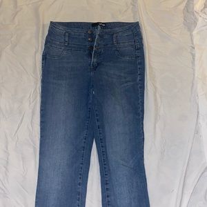 high waisted jeans